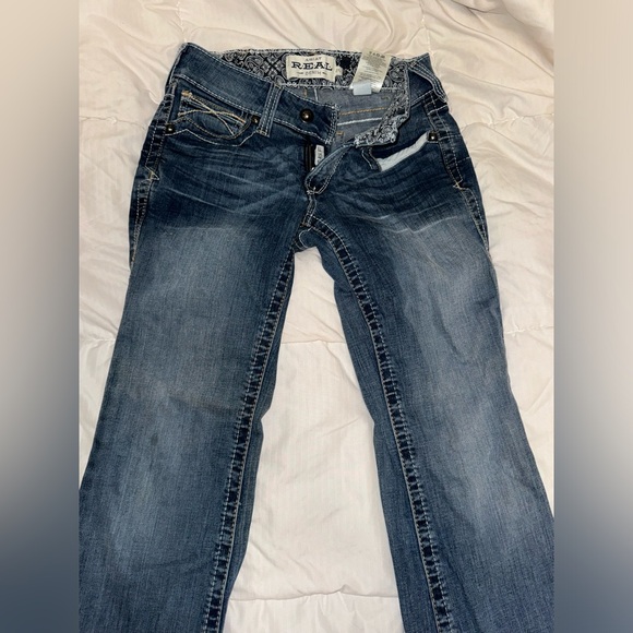 R.E.A.L. Mid Rise Stretch Whipstitch Boot Cut Jean size 27S - Picture 7 of 7